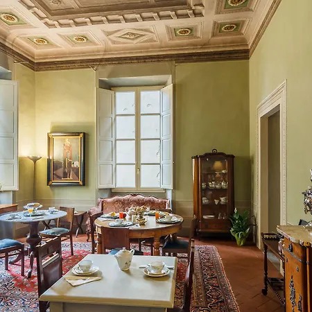 Dimora Storica Palazzo Puccini 4* Pistoia