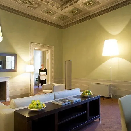 Dimora Storica Palazzo Puccini Alojamento de Acomodação e Pequeno-almoço