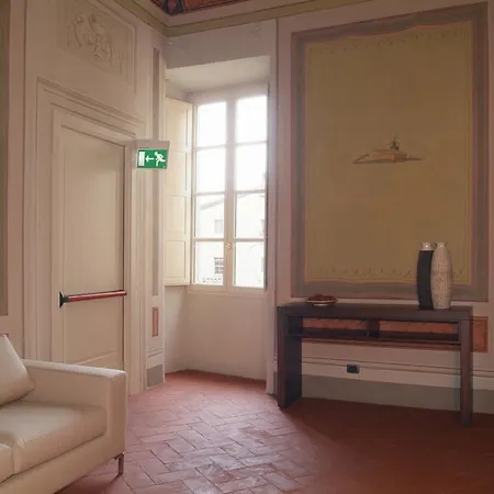 Dimora Storica Palazzo Puccini Pistoia