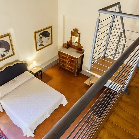 Dimora Storica Palazzo Puccini Bed & Breakfast