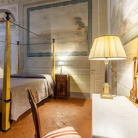 Dimora Storica Palazzo Puccini Pistoia