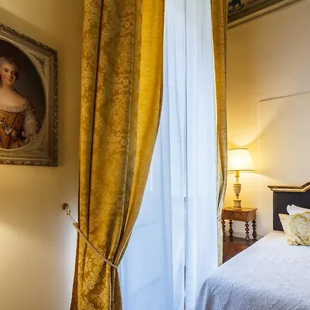 Dimora Storica Palazzo Puccini Bed & Breakfast