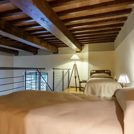 Dimora Storica Palazzo Puccini Bed & Breakfast Pistoia